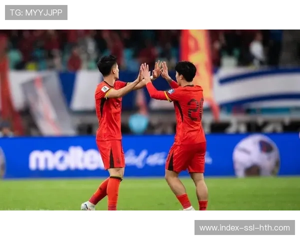 世界杯期间中超不停摆：白天看世界杯晚上追中超成新常态