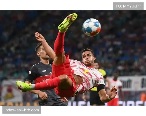 战术角力：斯图加特如何用高位逼抢遏制莱比锡的快速反击